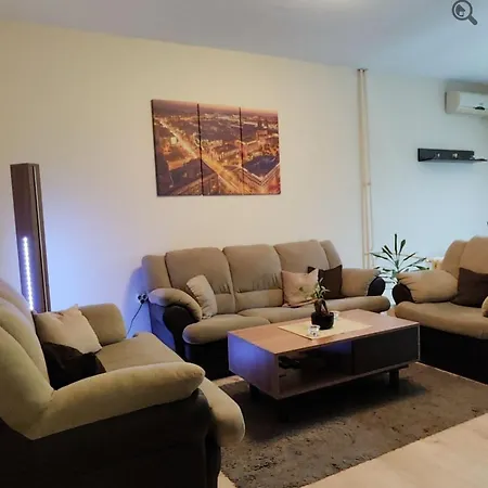 Διαμέρισμα Astra M