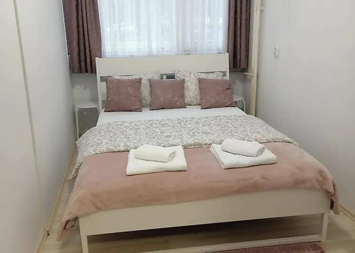 アパート Astra M *